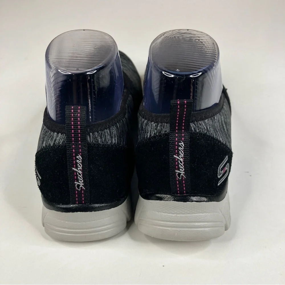 Skechers EZFLEX Swift Motion‎ Slip On Shoes Size 9